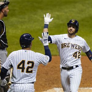 Pitcher Cody Ponce, Adam Frazier help Pirates sweep Cardinals doubleheader  