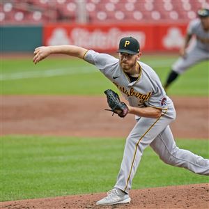 Pitcher Cody Ponce, Adam Frazier help Pirates sweep Cardinals doubleheader  