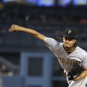 Pirates cap 11-game road trip with 6-4 win over San Diego