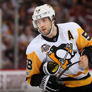 PHT Morning Skate: Terrell Owens owns Kris Letang during training session -  NBC Sports
