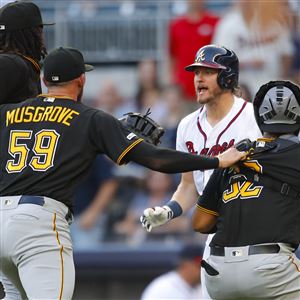 Teheran continues his 2019 'mission' as Braves top Pirates – KGET 17