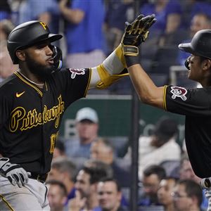 Shelton impressed by Pirates' road-trip finale