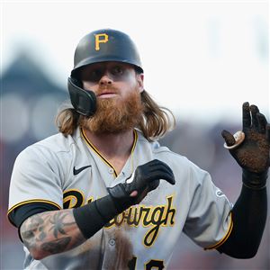 First baseman Yoshi Tsutsugo returns for 2022 while Colin Moran DFA'd,  Pirates announce