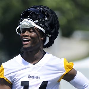 Budding chemistry between Pickens, Pickett fueling Steelers