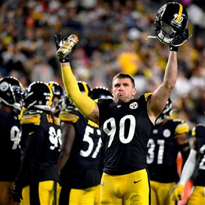 Steelers players shrug off 'Fire Canada' chants after win over Browns