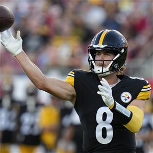 Steelers QB Kenny Pickett was seen in another new helmet during OTA's  today: The VICIS Zero2 helmet. 