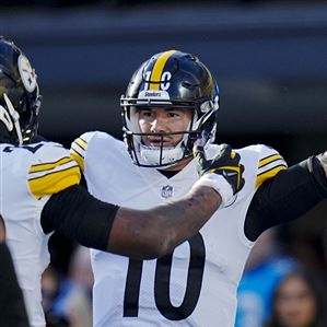 Ray Fittipaldo's Steelers report card: Old-school approach battered Panthers,  but about those penalties