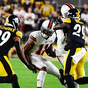 PFF grades: Dan Moore Jr. scores a 3.5/100 — really — as Steelers