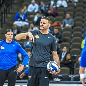 Column  Pitt volleyball lands No. 8 in 2023 recruiting class, must revamp  at middle blocker - The Pitt News