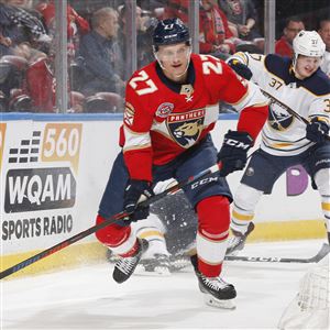 Panthers ship Nick Bjugstad, Jared McCann to Penguins for two  expiring-contract vets, three draft picks – Sun Sentinel