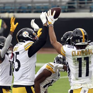 Steelers clinch playoff berth