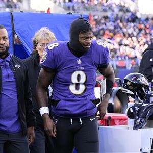 FOX Sports: NFL on X: Ravens backup QB Tyler Huntley is in for Lamar  Jackson who went to the medical tent after a sack.   / X