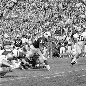 WATCH: Remembering Franco Harris with longtime Steelers reporter Ed  Bouchette