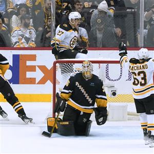 Pittsburgh Penguins Great Jaromir Jagr Approves of Jason Zucker's Salute  Celebration - The Hockey News Pittsburgh Penguins News, Analysis and More