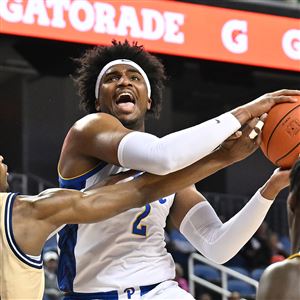 Five Takeaways: Nike Sibande's Emergence Has Been Massive for Pitt