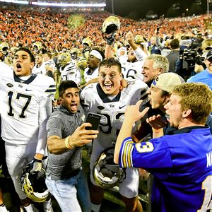 Pitt long snapper Cal Adomitis receives scholarship - Cardiac Hill