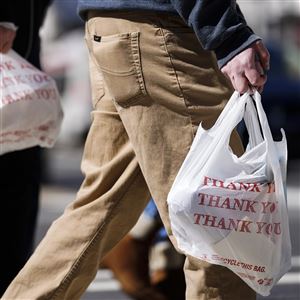 Pittsburgh's plastic bag ban starts Oct. 14. Here's what to know