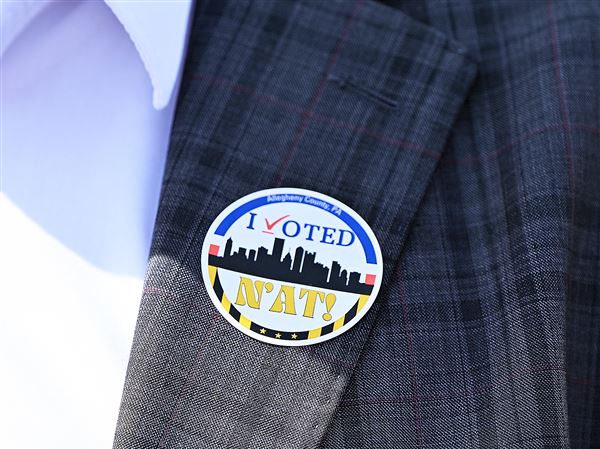 Pittsburgh Mayor Ed Gainey wears an “I voted n'at!" sticker designed by Molly Bosick of Mt. Lebanon during the primary election on May 20.