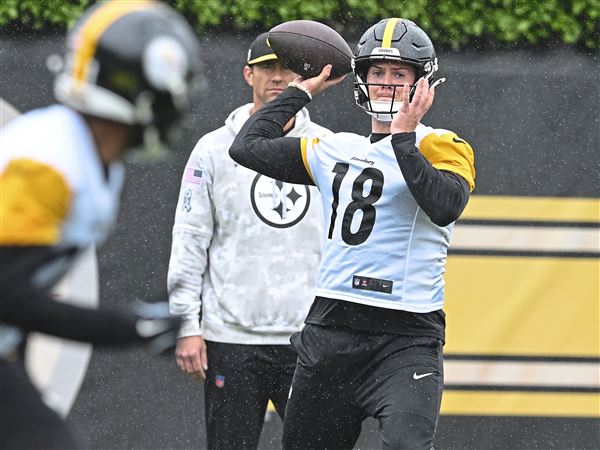 Rookie quarterback Will Howard (18) throws a pass during Steelers OTAs at the UPMC Rooney Sports Complex on the South Side on Wednesday May 28, 2025.