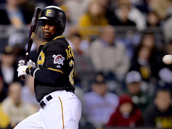 MLB notes: Pirates star Andrew McCutchen laughs off leaked pay