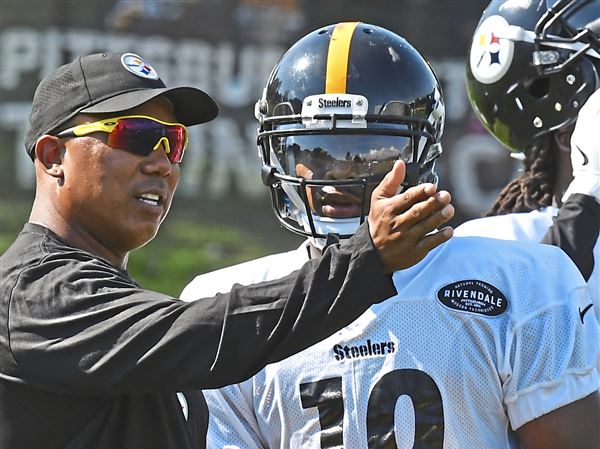 Report: Hines Ward is joining the FAU staff - Footballscoop