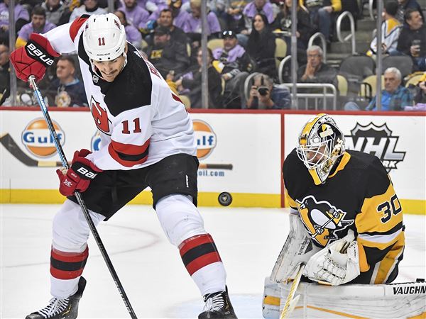 Brian Boyle hat trick, NJ Devils win on Hockey Fights Cancer Night