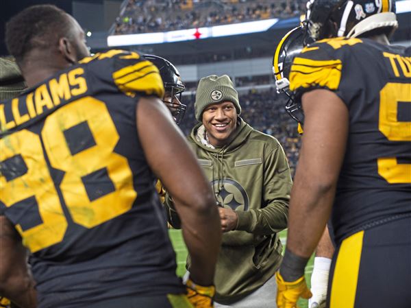 Ryan Shazier Catches Footballs After Spinal Injury