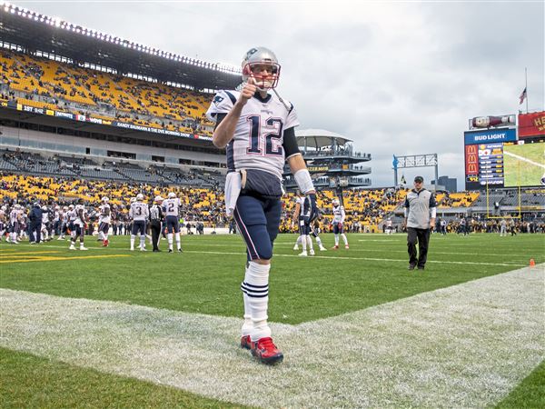 LOOK: Tom Brady throws first interception against the Steelers in 12 years  