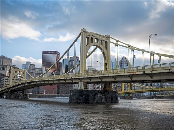 Pittsburgh's Roberto Clemente Bridge closed for bridge rehab