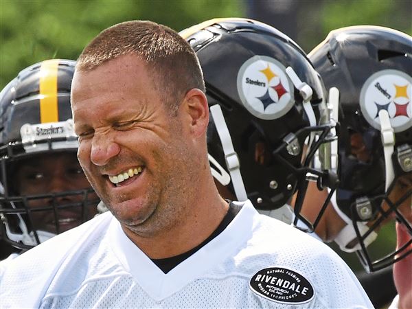 Ben Roethlisberger Explains Raiders Helmet, Talks Sunday Night Drama -  Steelers Now