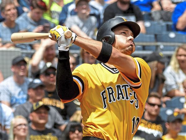 Reynolds dad strength on full display in Pirates win