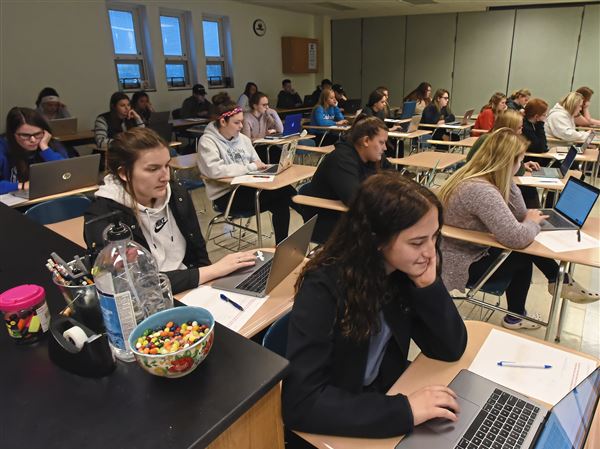 Growing Demand For Nurses Gives Colleges An Opportunity To Fill Classroom Seats Pittsburgh Post Gazette