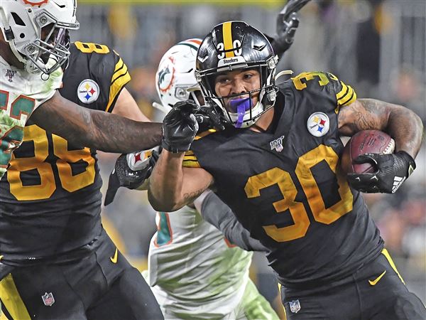 Steelers' Foster back at practice