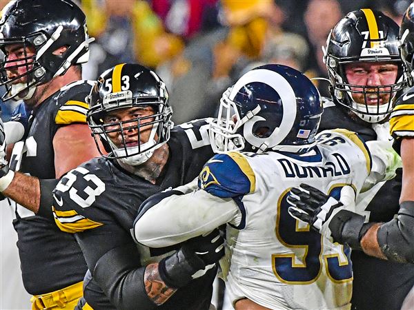 Legendary Steelers Center Maurkice Pouncey Reveals How 1 Veteran Didn't  Want To Help Him As A Rookie