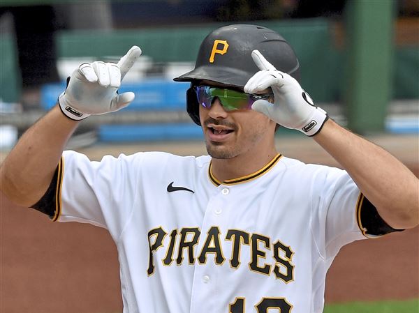 New dad Bryan Reynolds carries Pirates past Cubs