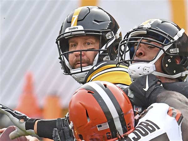 Steelers' Roethlisberger active after virus-related absence