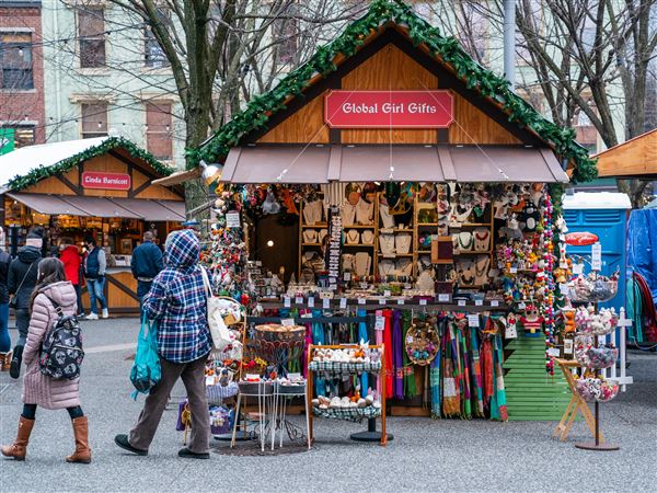 Market Square Pittsburgh Christmas 2022 Downtown Holiday Market Will Close Tonight For The Season | Pittsburgh  Post-Gazette