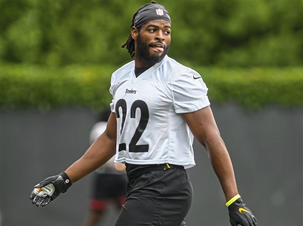 Report: Steelers RB Najee Harris meets with NFLPA to discuss