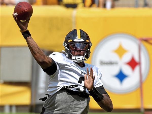 Dwayne Haskins, Pittsburgh Steelers QB, dies after being hit by a
