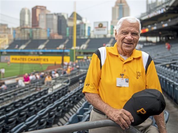 Pittsburgh Pirates: 99-year-old fan attends game vs Reds (video