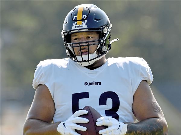 Steelers OL Kendrick Green didn't like playing center last season