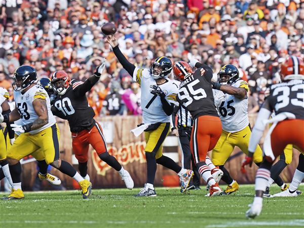 Steelers fan ready for QB switches, duck and deer masks in hand