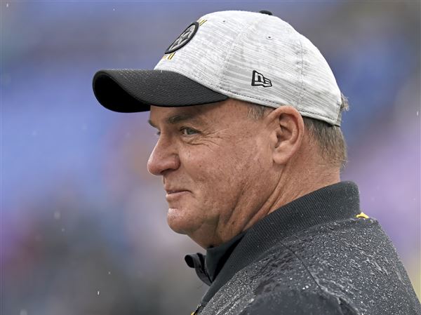 Steelers GM Kevin Colbert 'disappointed' Bell hasn't joined team