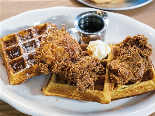 Tupelo Honey opens, bringing Southern flair to Station Square