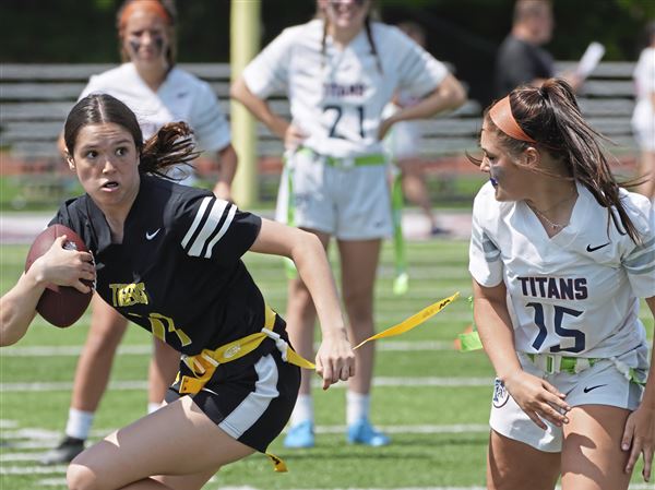 Steelers help kick off Girls Flag Football season