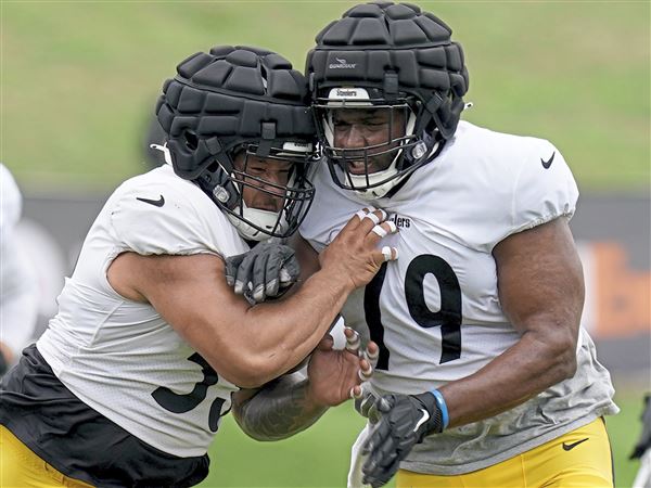 Christmas morning' allows Steelers to evaluate battle at left guard