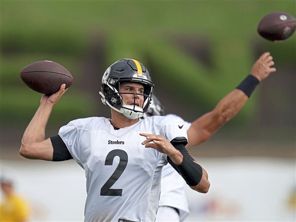 Tomlin: Depth chart remains 'very fluid' for QB Mason Rudolph, other  Steelers players