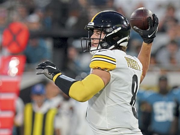 After perfect preseason, Kenny Pickett, Steelers offense bracing