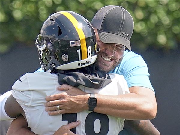 Steelers debut new, safer helmets for off-season training