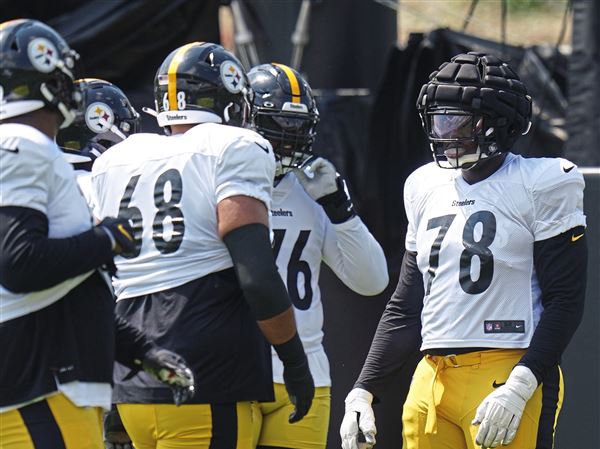 No cap: Guardian covers are out, but one Steelers lineman plans to keep  wearing it